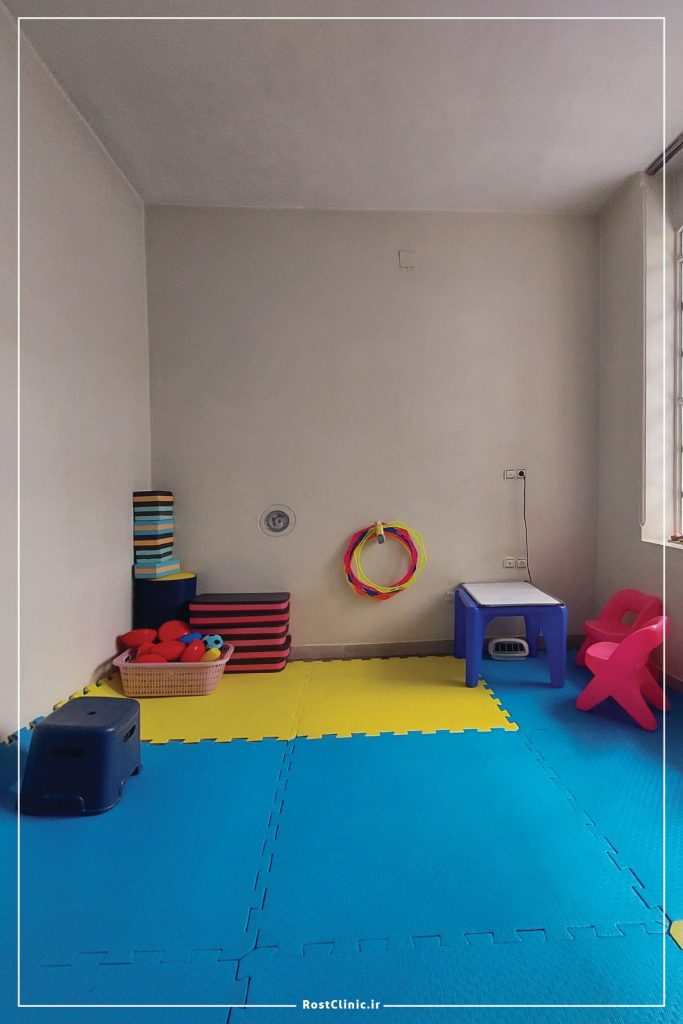 کلینیک توانبخشی رست - کار درمانی و گفتار درمانی در شیراز